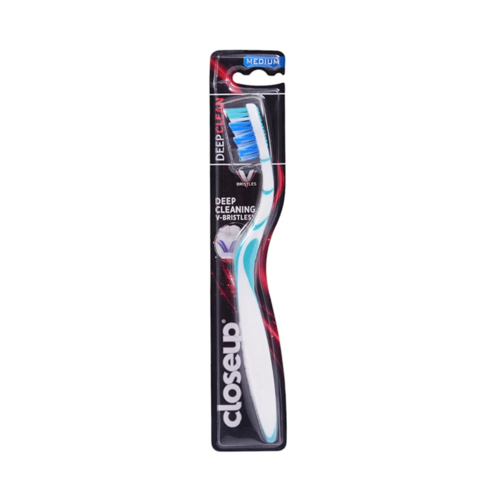 Picture of Closeup Deep Clean Toothbrush Medium