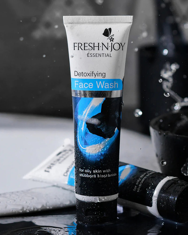 Picture of Fresh.n.joy Detoxifying Active Charcoal Face Wash 100ml