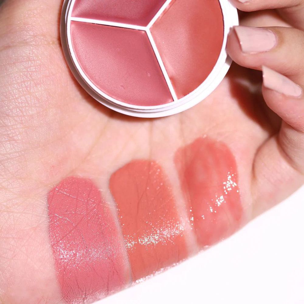 Picture of Bb Bloom Face Trio Dawn